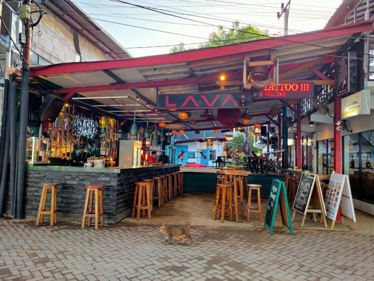 Gili Beach Bum Hostel Gili Trawangan Eksteriør billede