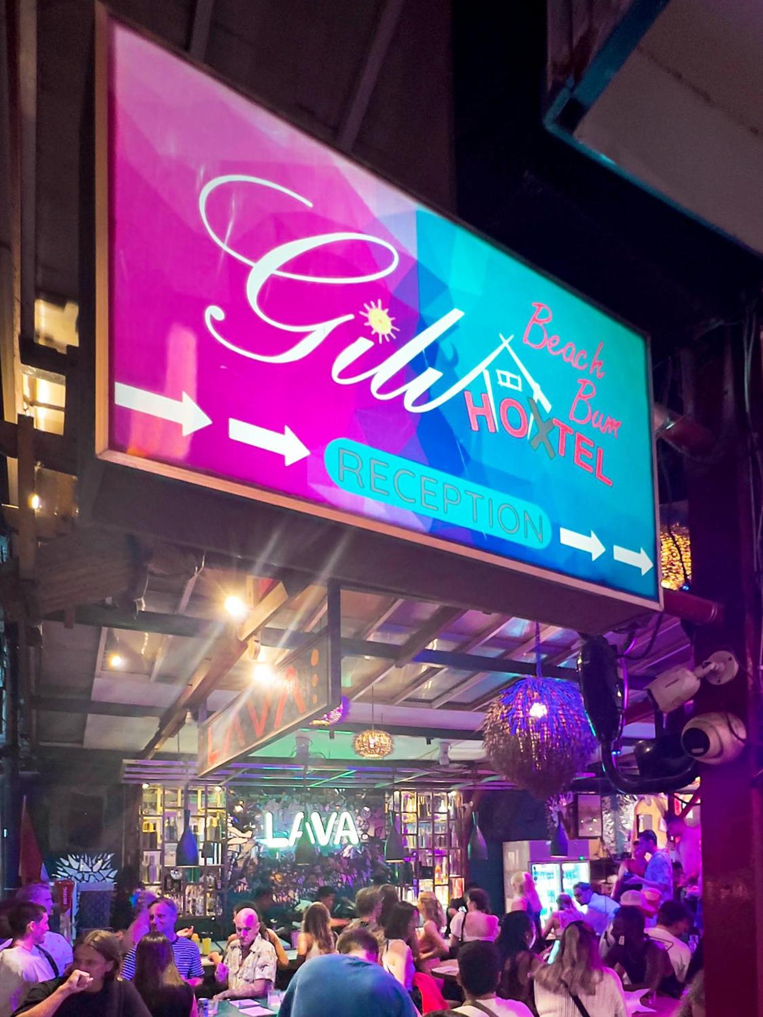 Gili Beach Bum Hostel Gili Trawangan Eksteriør billede