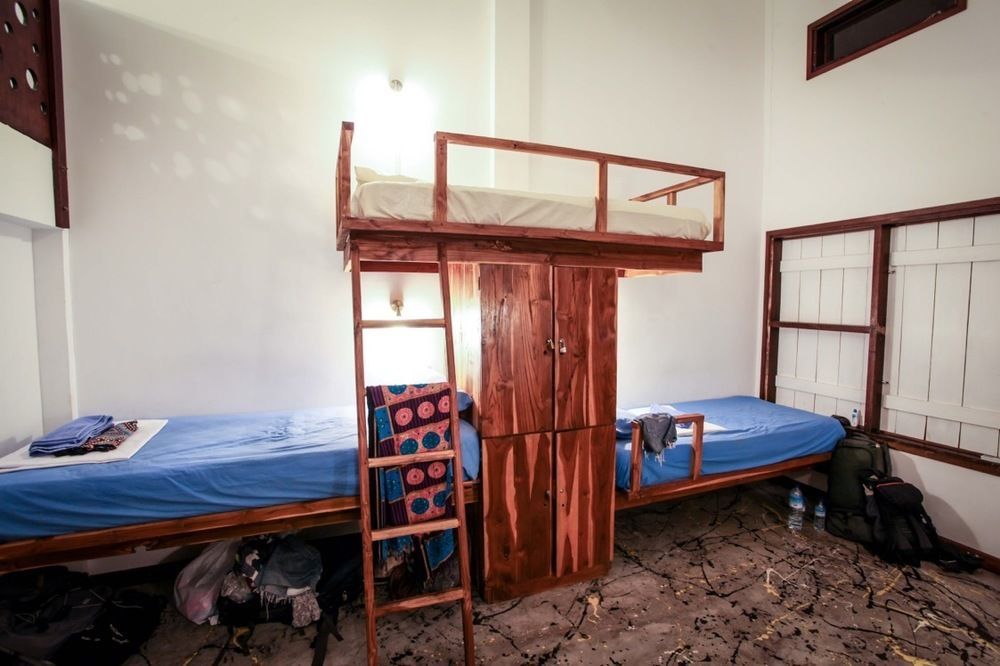 Gili Beach Bum Hostel Gili Trawangan Eksteriør billede